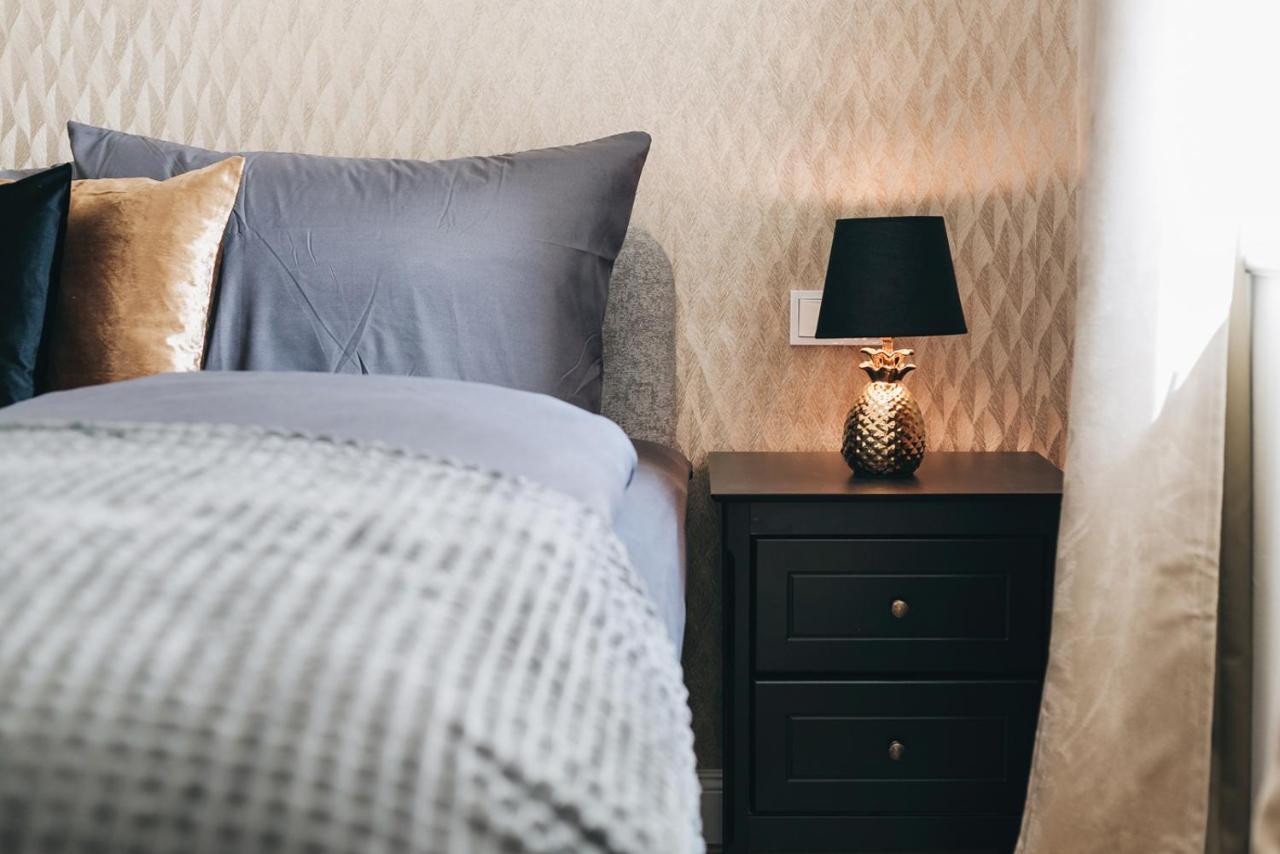 Tip! Modernes 90 Qm City-Apartment Mit Stil & Komfort In Toplage Dresden Buitenkant foto